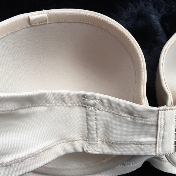 Wacoal Strapless Underwire Bra- sz 36C - Picture 4 of 4